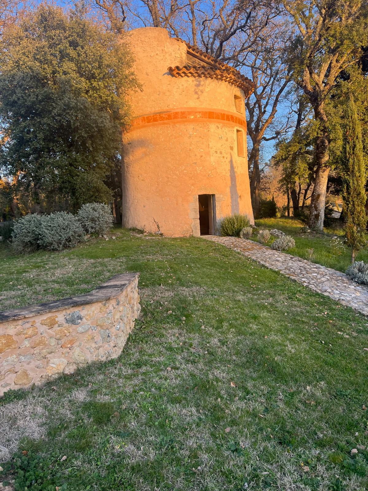 Moulin provençal